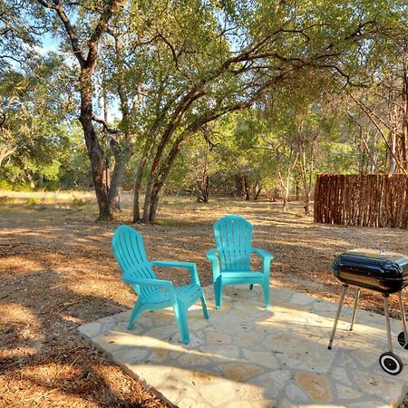 Cabins At Flite Acres - Desert Willow Wimberley Exterior foto