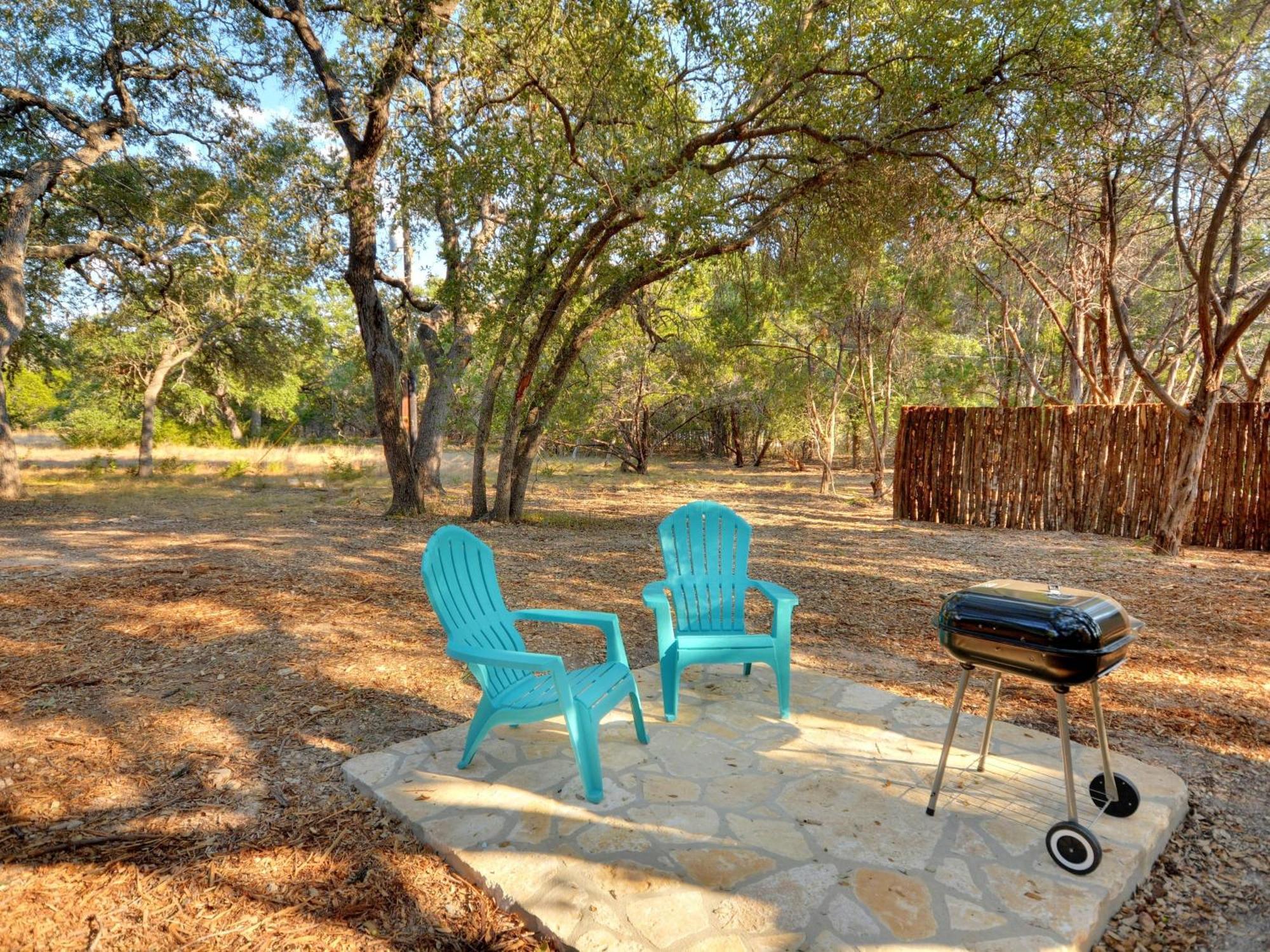 Cabins At Flite Acres - Desert Willow Wimberley Exterior foto